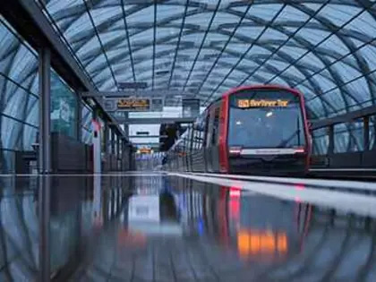 专业期刊《铁道工程师》（EI - DER EISENBAHNINGENIEUR）中的技术文章